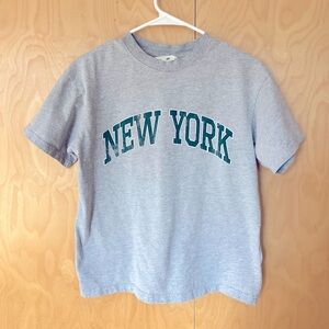 H&M women’s S gray “New York” tee, comfy loose fit